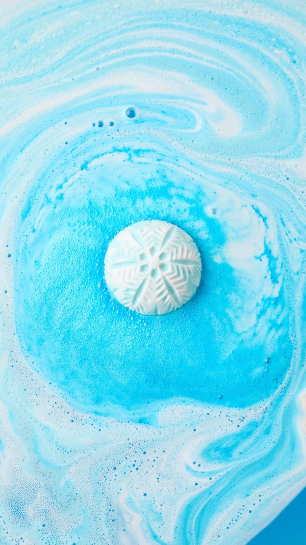 Snowdrift Bathing in a winter wonderland