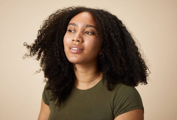 Brun Henna A cool-toned, glossy brown