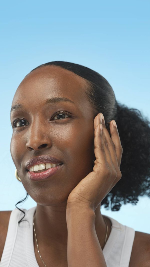 Dark Warm Skinwear Hydrating sheer coverage for yellow undertones