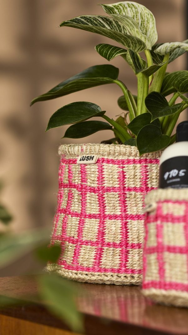 Handwoven Basket - Pink The perfect companion for all your Lush faves