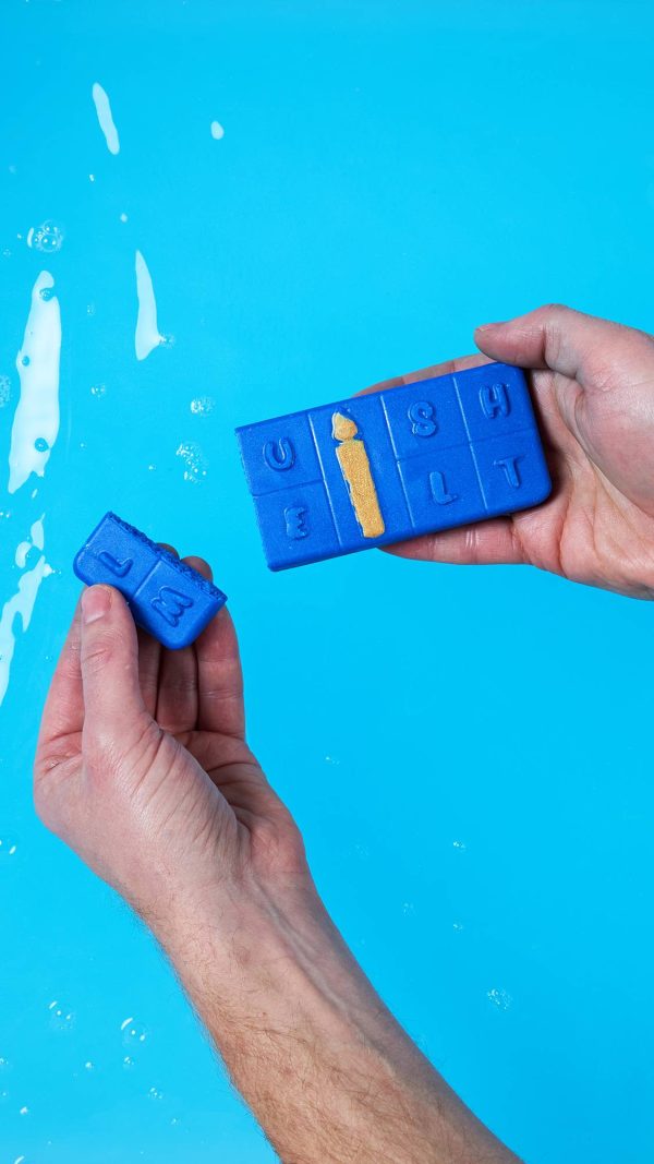 Menorah Melt Well all dance the hora