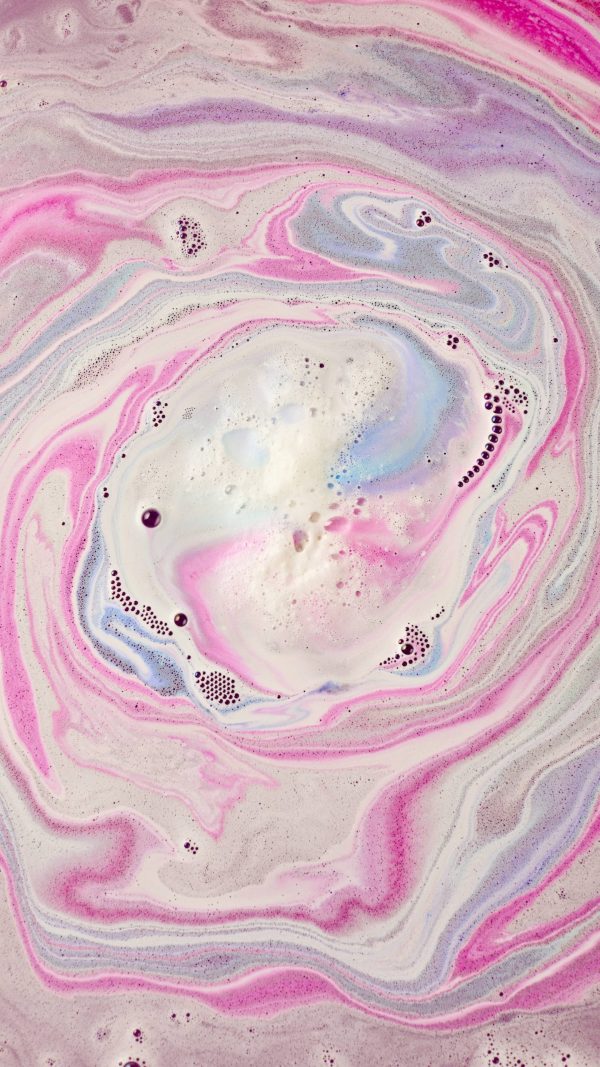 Toby's Magic Cow Sweet, creamy bath art