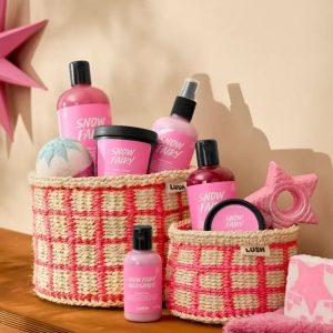 Handwoven Basket - Pink The perfect companion for all your Lush faves